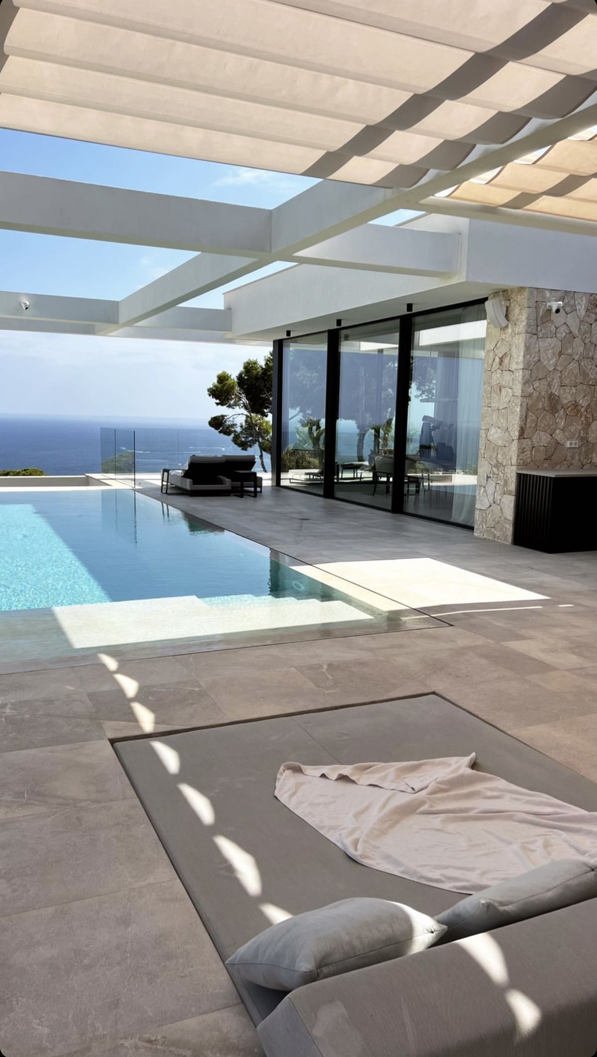 MARBELLA photo 2