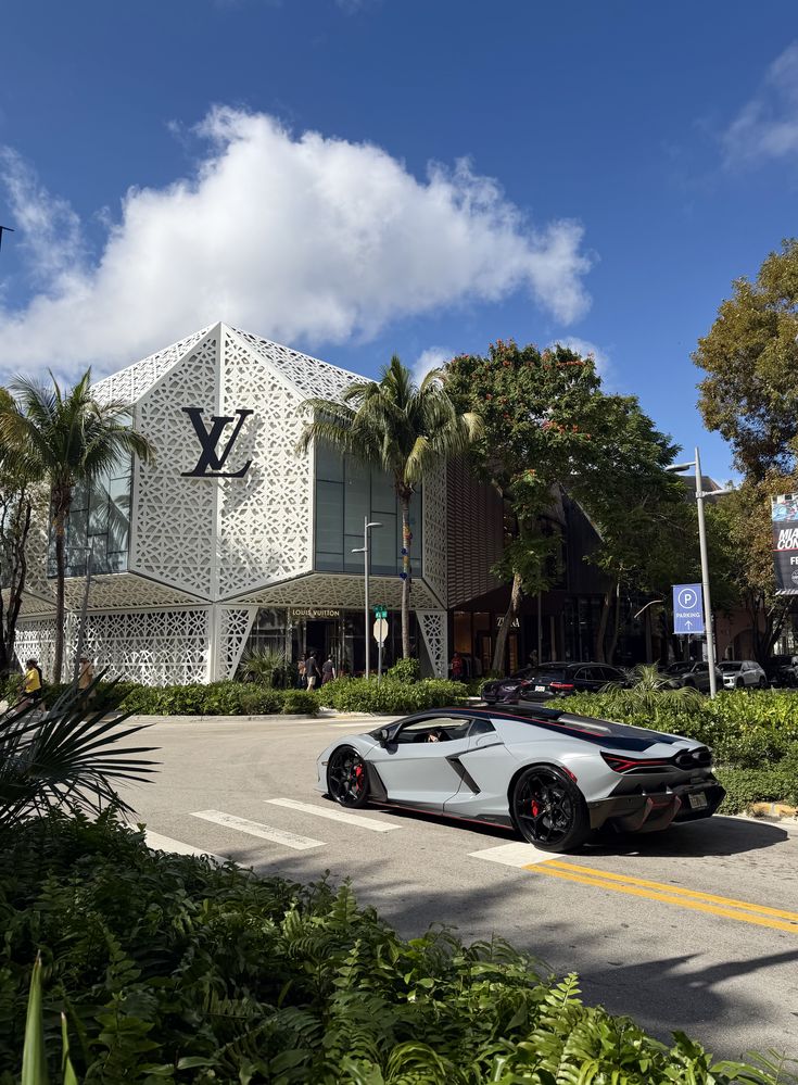 MIAMI photo 1