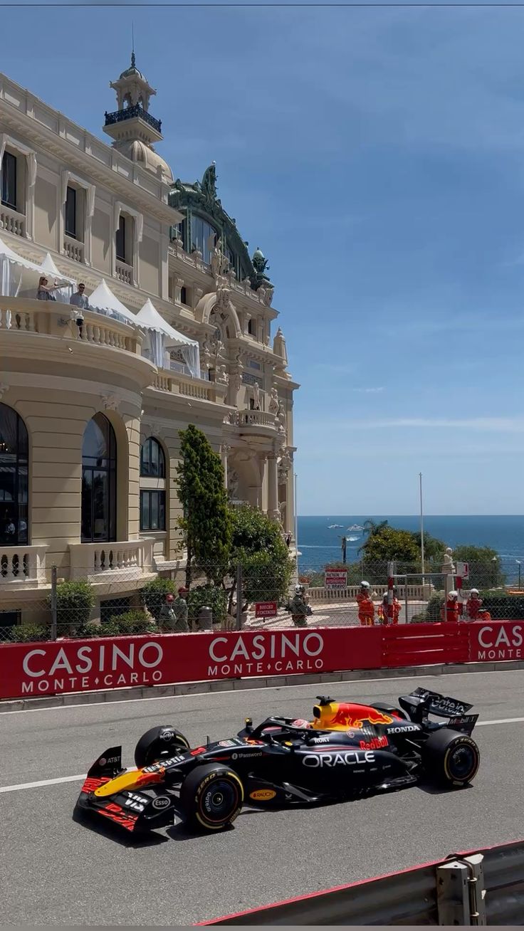 MONACO photo 3